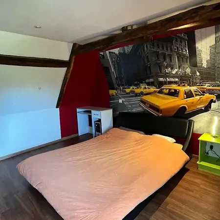 Spacieuse Avec Piscine A Bas-segala Villa *