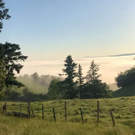 Spacieuse Avec Piscine A Bas-segala La Bastide-l'Eveque