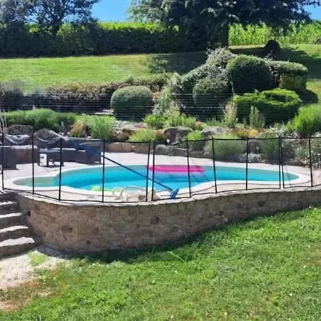 Spacieuse Avec Piscine A Bas-segala La Bastide-l'Eveque