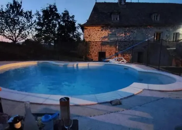Spacieuse Avec Piscine A Bas-segala Villa La Bastide-l'Eveque